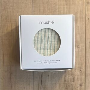 Mushie 100% Organic Cotton Muslin Swaddle